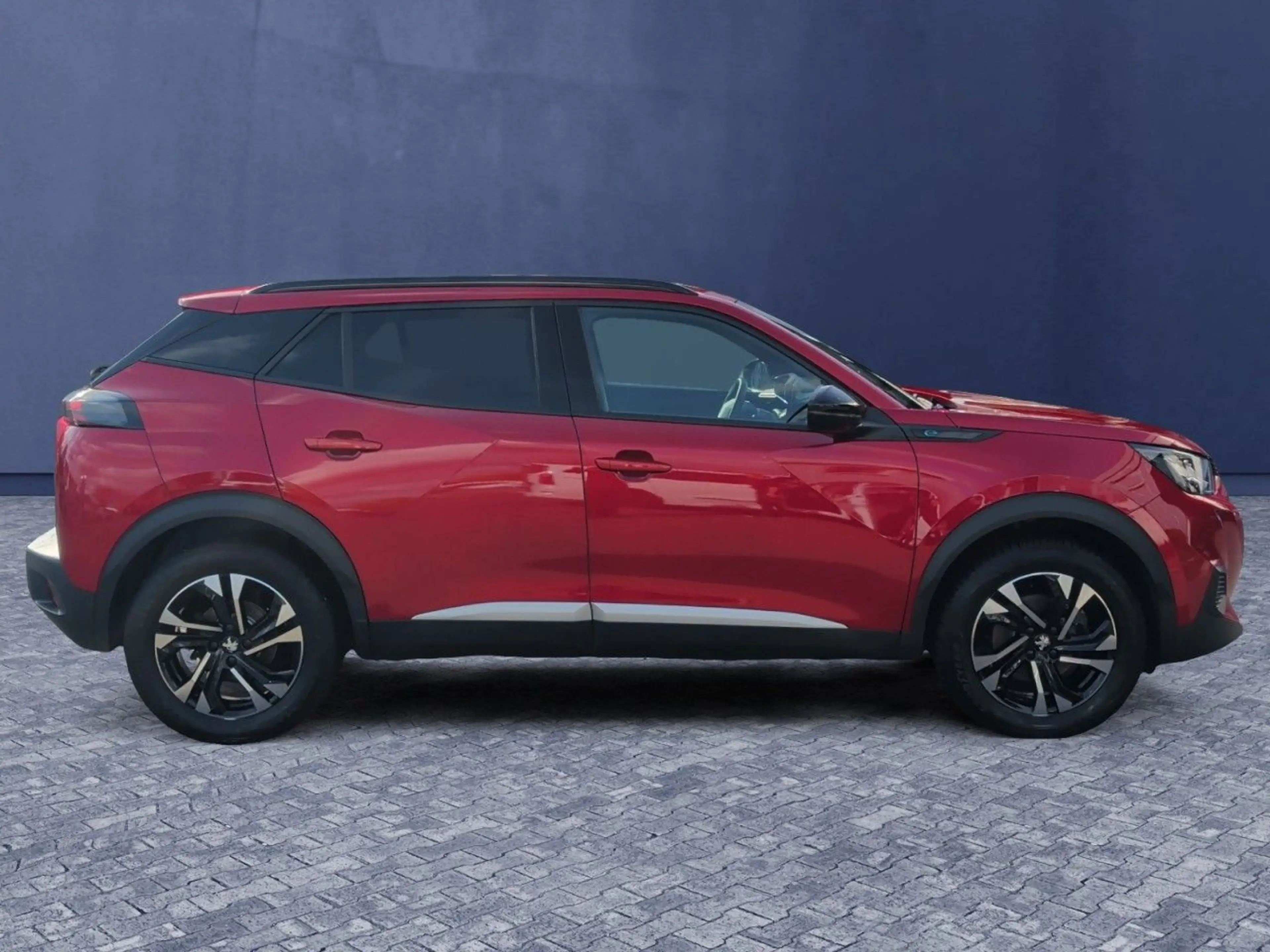 Peugeot 2008 -e Allure Navi-LED+Sitzheizung — photo 8