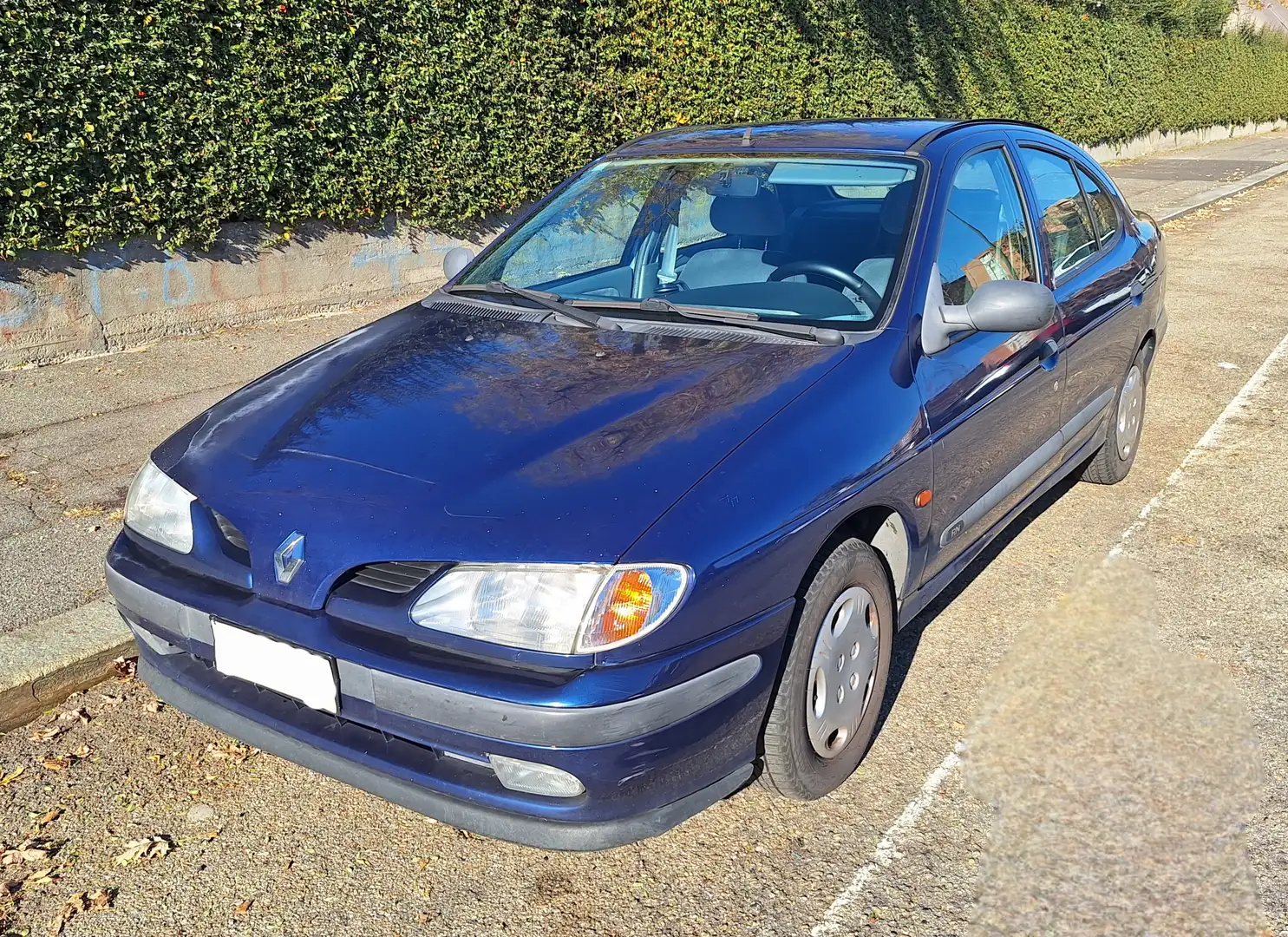 Renault Megane Megane Berlina 1.4 RN GPL - OK NEOPATENTATI Bleu - 1