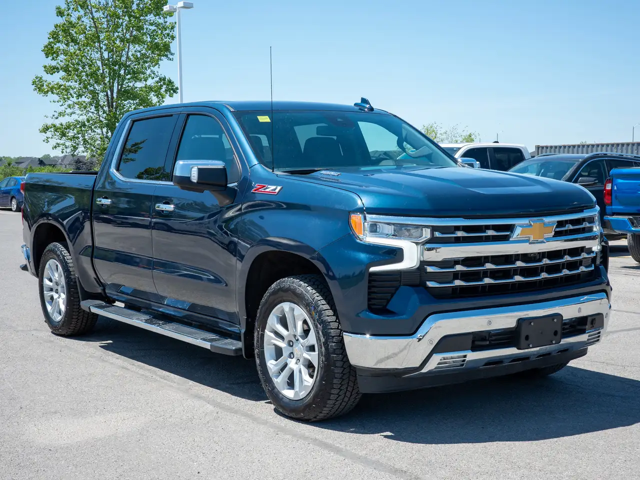 Chevrolet Silverado 1500 снимка Chevrolet Silverado 1500