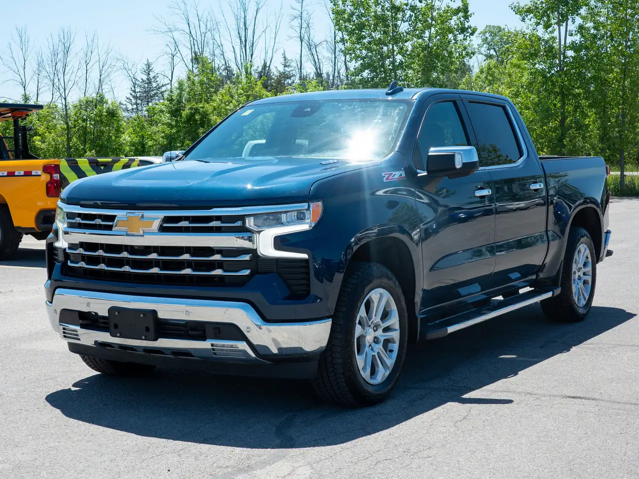 Chevrolet Silverado 1500 снимка Chevrolet Silverado 1500