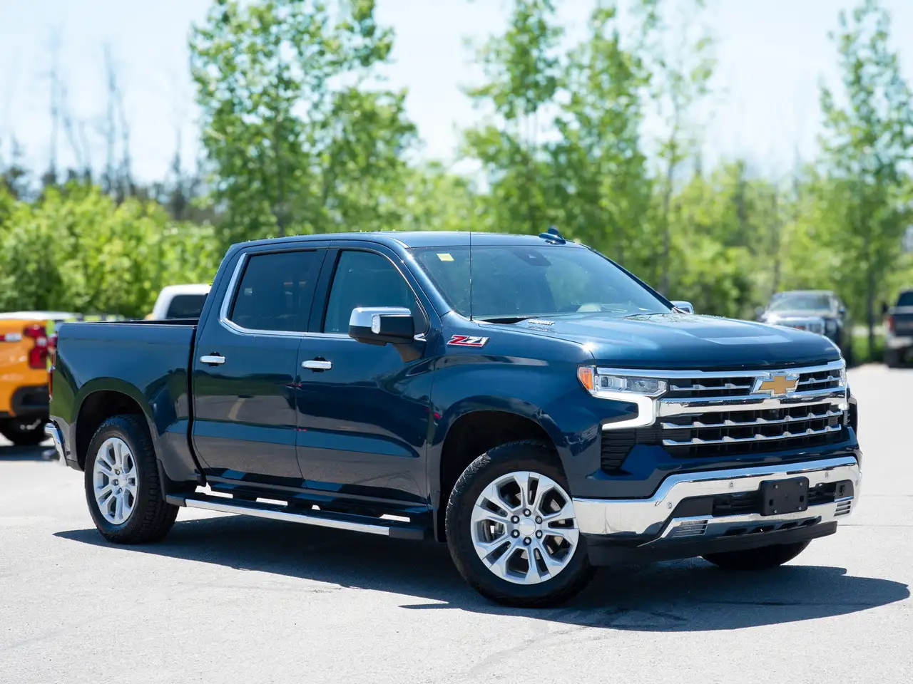 Chevrolet Silverado 1500 снимка Chevrolet Silverado 1500