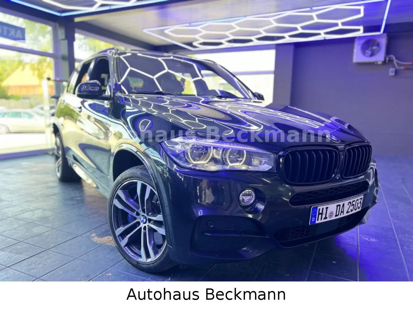 BMW X5 M d*Head-UP*Memory*Euro6*Kamera*Soft-Clo Schwarz - 1