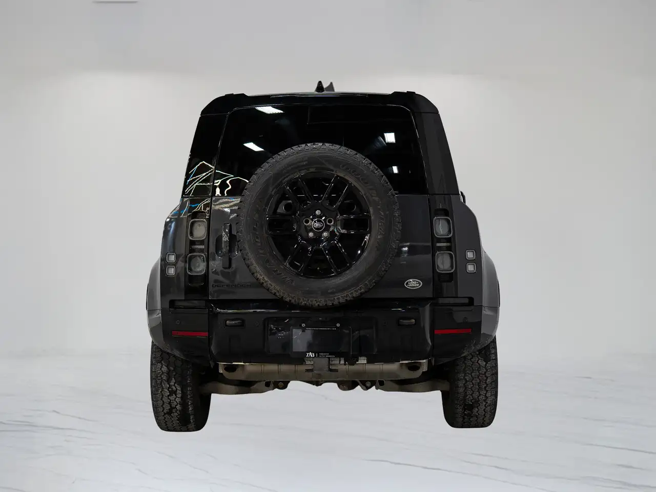Land Rover Defender снимка Land Rover Defender