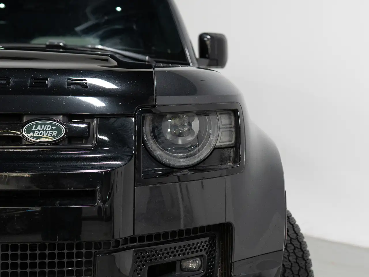Land Rover Defender снимка Land Rover Defender