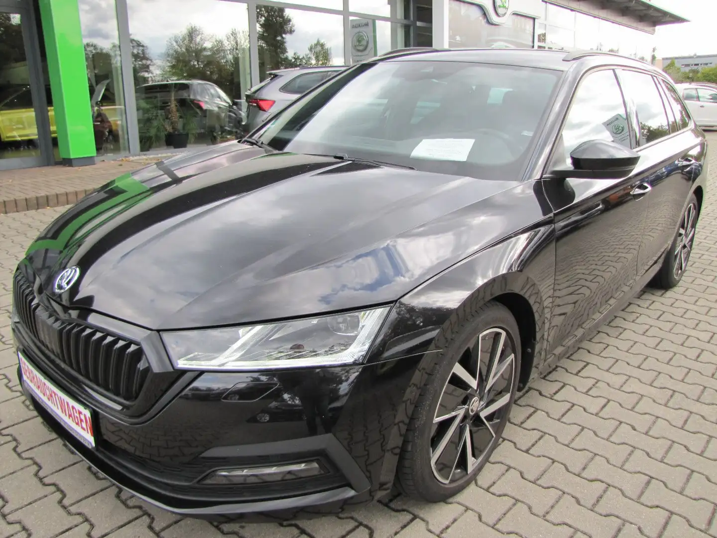 Skoda Octavia Combi First Edition Schwarz - 1