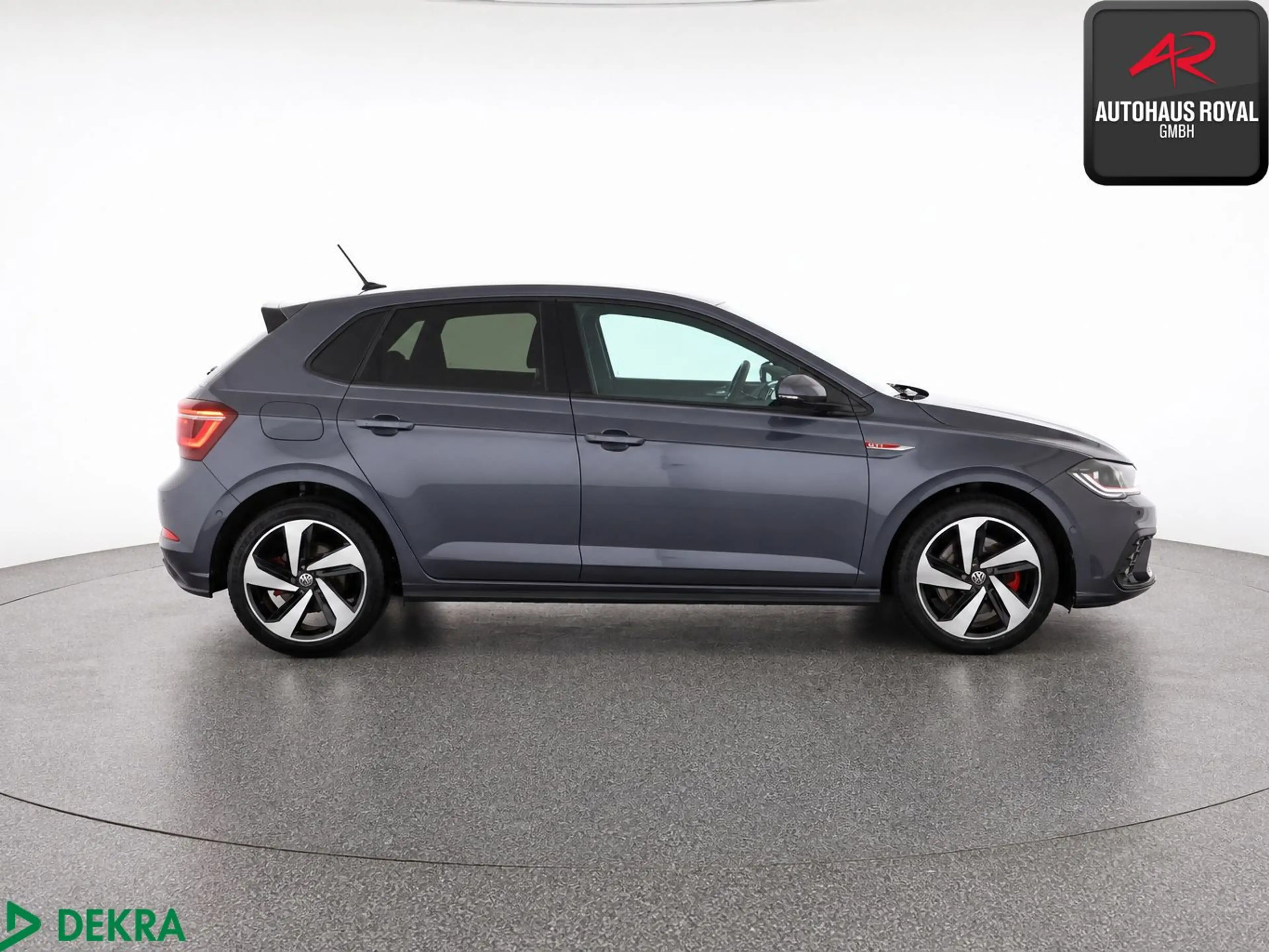 Volkswagen Polo 2.0 TSI IQ-LIGHT,IQ-DRIVE,ACC,CARPLAY,1.HD — photo 6