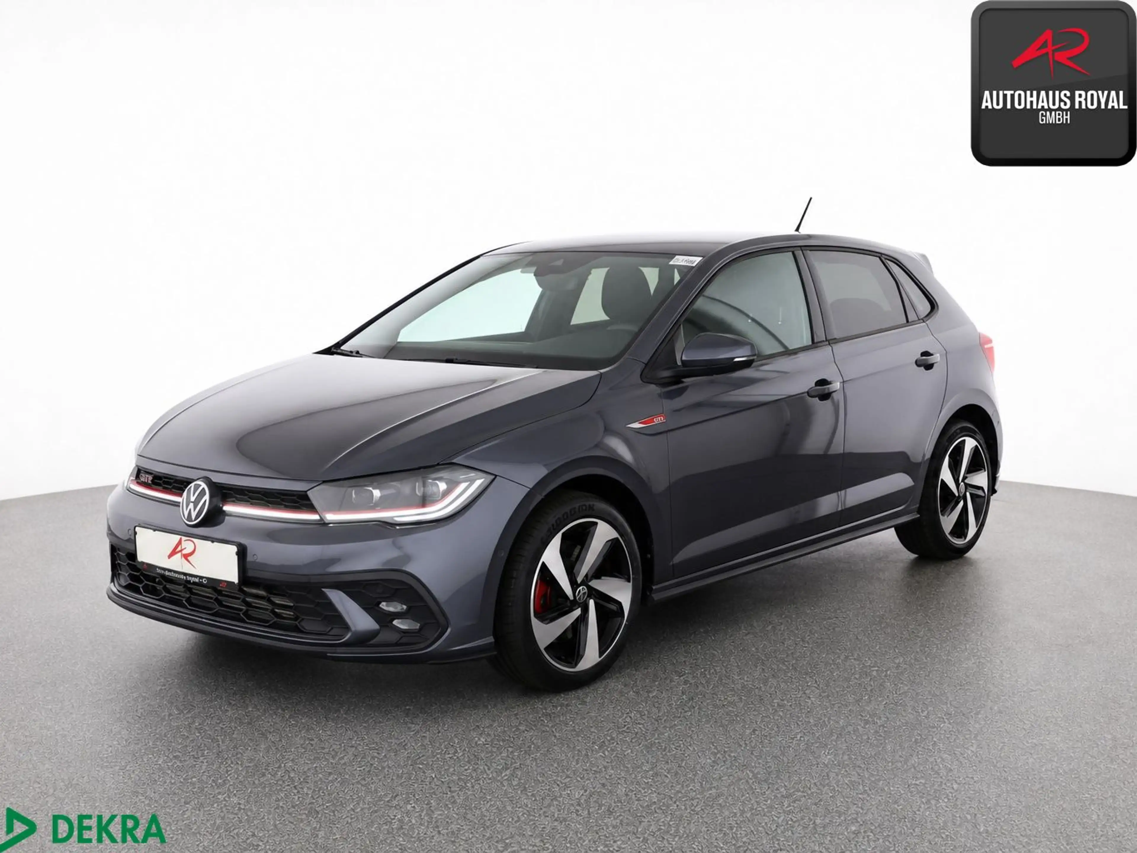 Volkswagen Polo 2.0 TSI IQ-LIGHT,IQ-DRIVE,ACC,CARPLAY,1.HD
