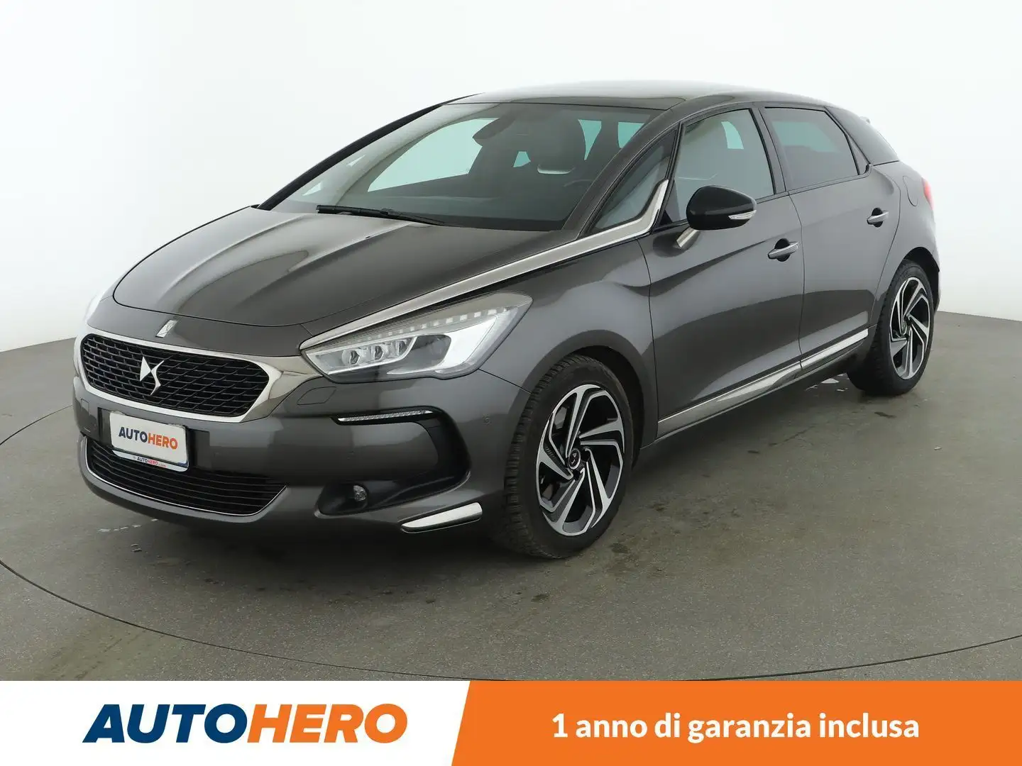 DS Automobiles DS 5 2.0 Blue-HDi Sport Chic 180 CV aut. Szürke - 1
