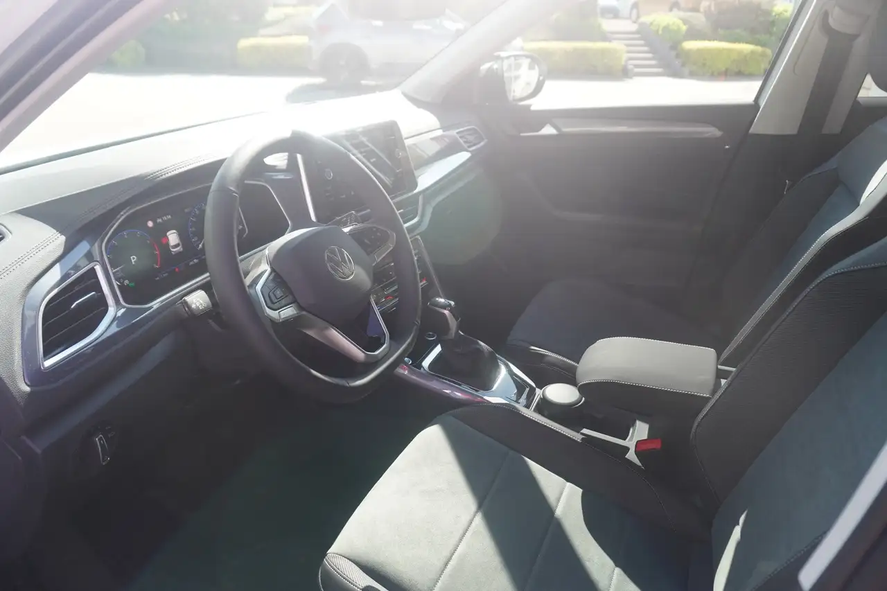 Volkswagen T-Roc 1.5 TSI DSG Matrix ACC Kamera 7