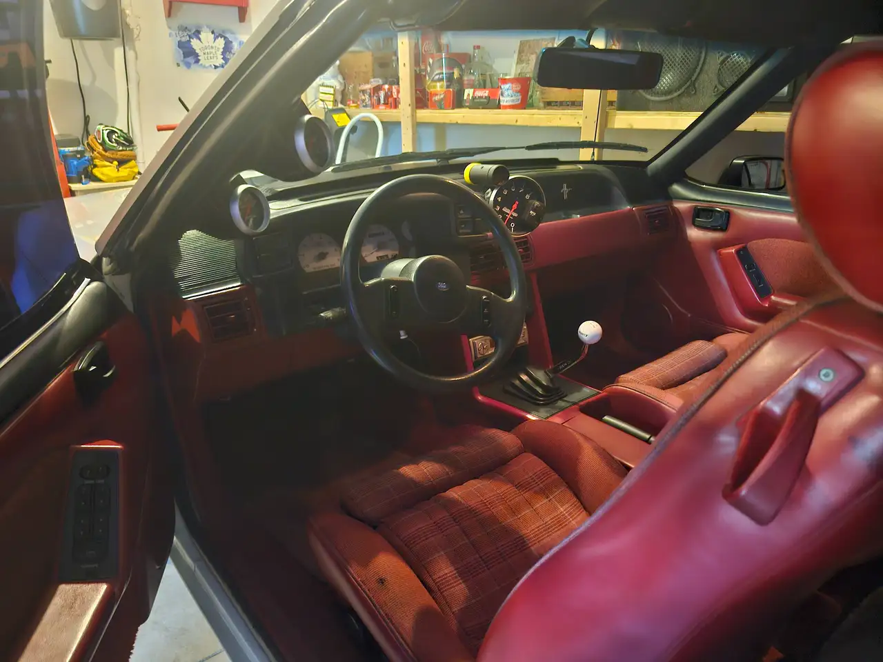 Ford Mustang photo Ford Mustang
