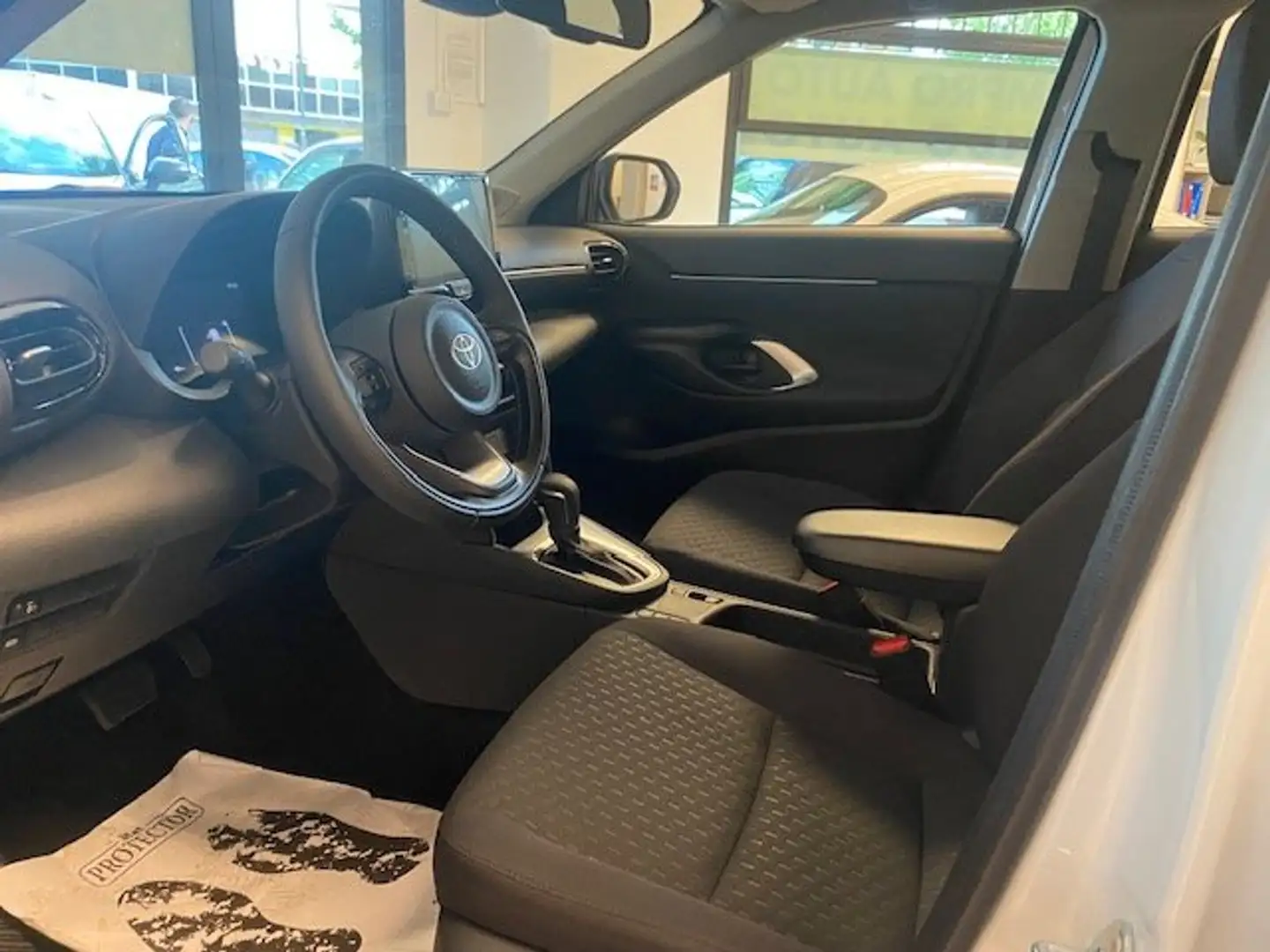 Toyota Yaris Cross 1.5CC HYBRID...116 CV!...IVA ESPOSTA!! Blanc - 2