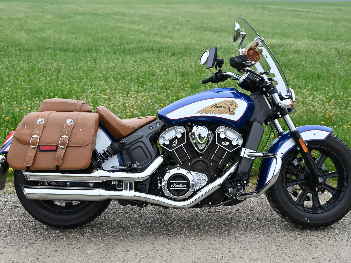 Indian Scout L3e-A3 Brillant Blue/White Синій - 1