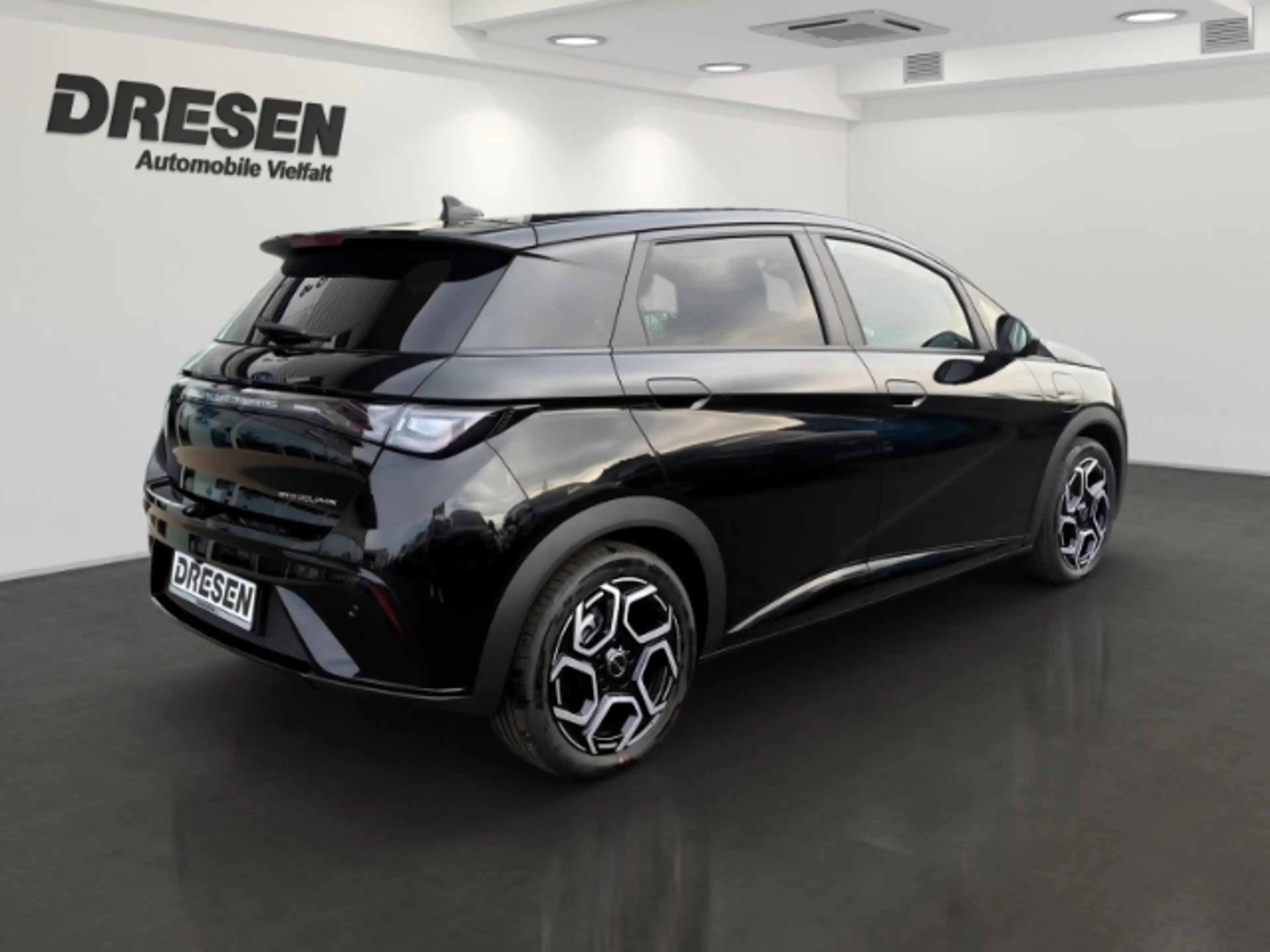 BYD Dolphin DMS 60,4 kWh Design 360 Grad/Panorama/Sitzheizung/ — photo 4