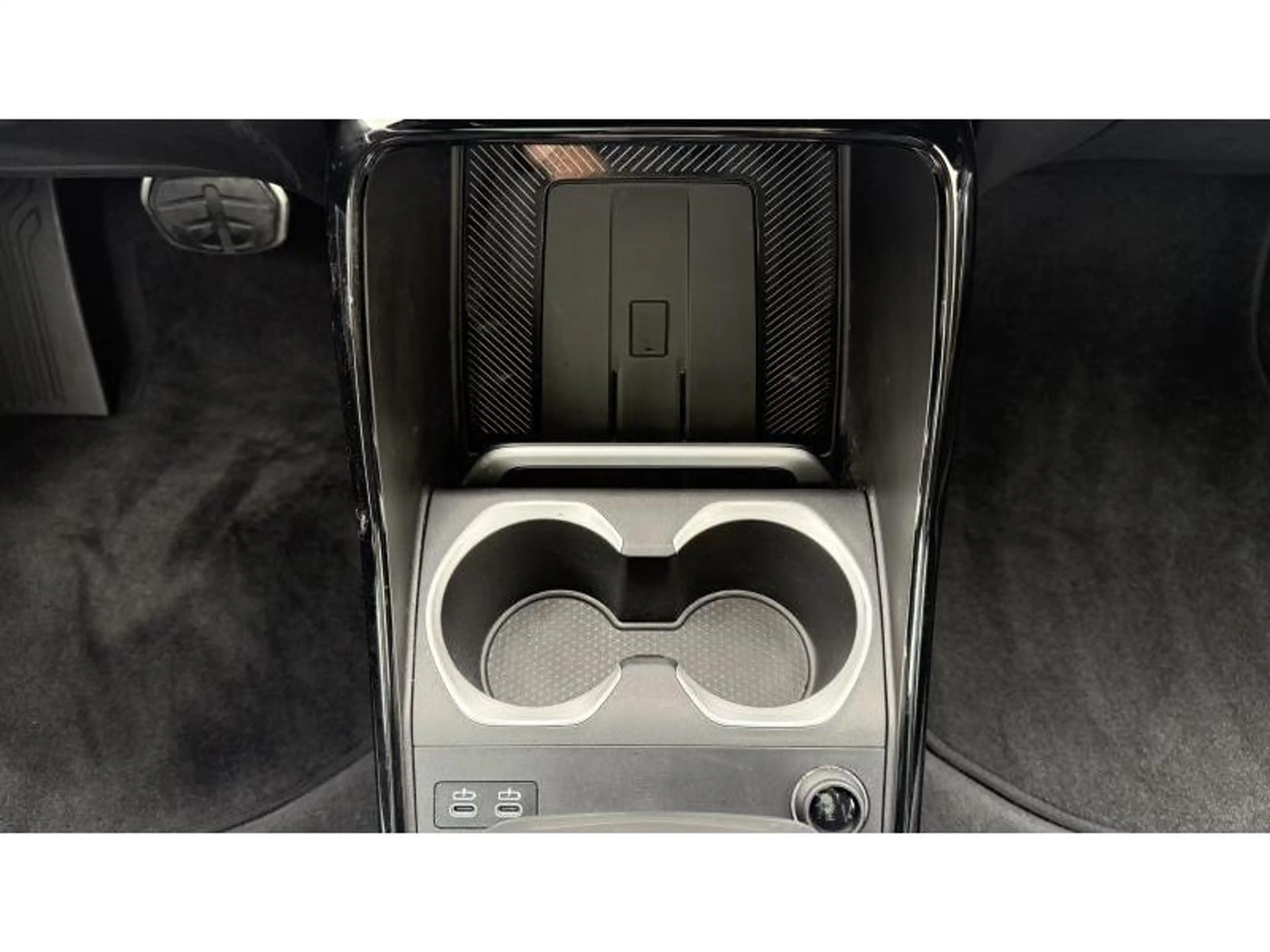 BMW iX2 eDrive 20 Pack M Sport Toit Panoramique *TVA* — photo 15