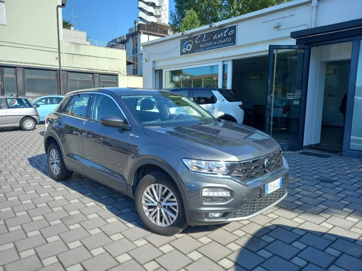 Volkswagen T-Roc 2.0 TDI SCR 150 CV DSG Business BlueMotion Technol Grigio - 1