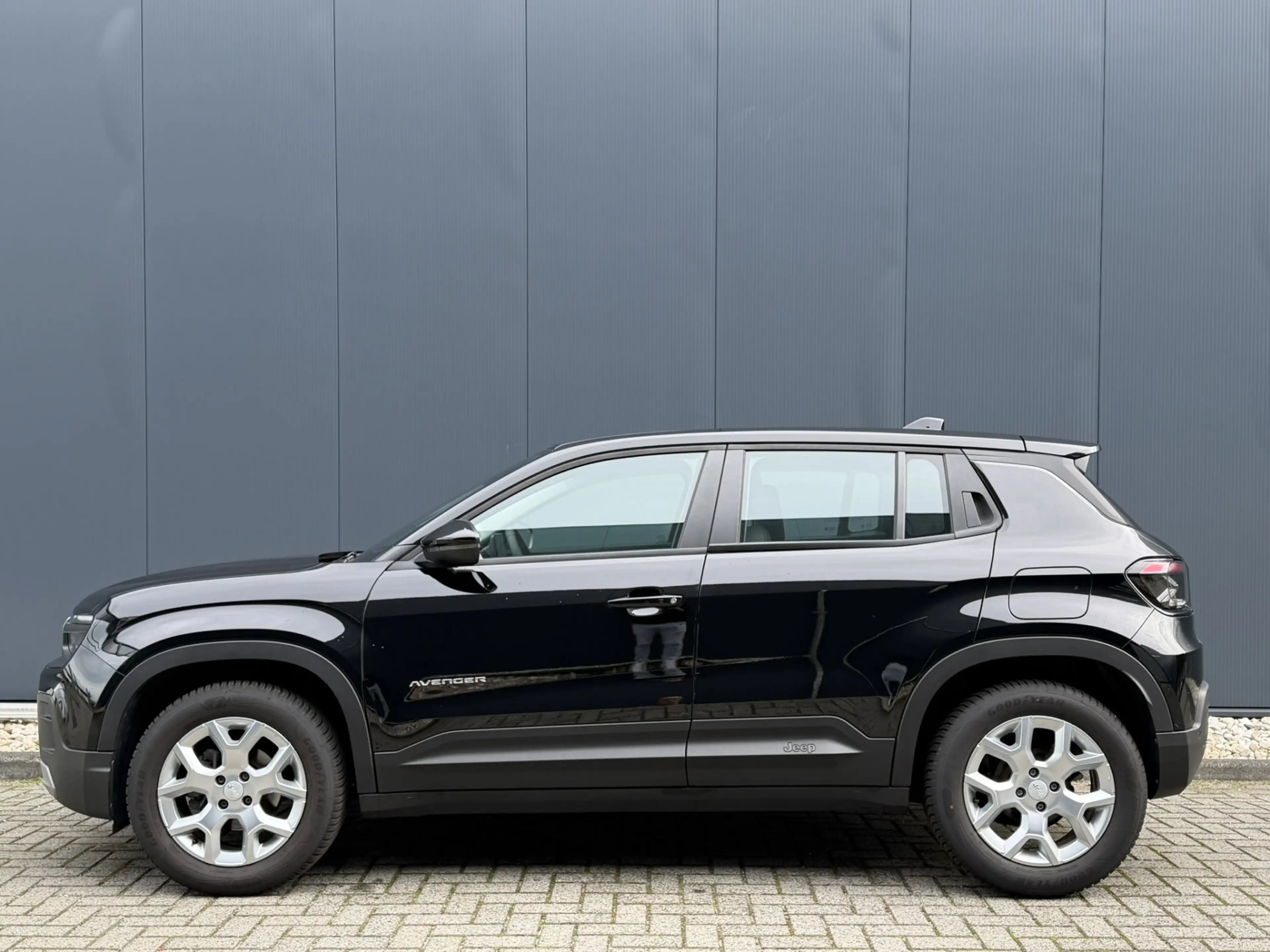 Jeep Avenger 1.2 Altitude | Winterpakket | Camera | Apple/Andro — photo 4