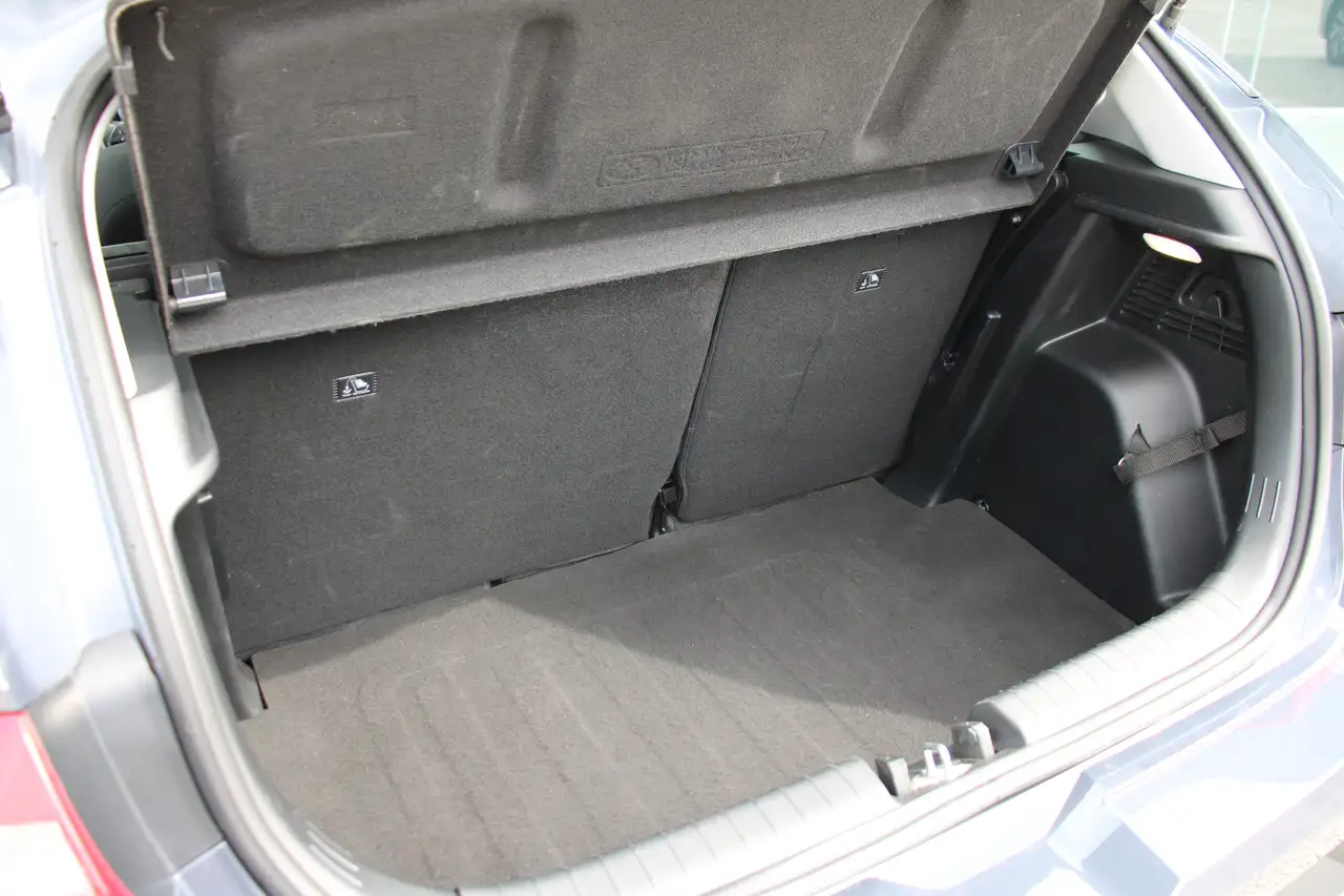 Hyundai i20 1.2 LIMITED EDITION *CAM*WIRELESS APPLE/ANDROID*, миниатюра 7
