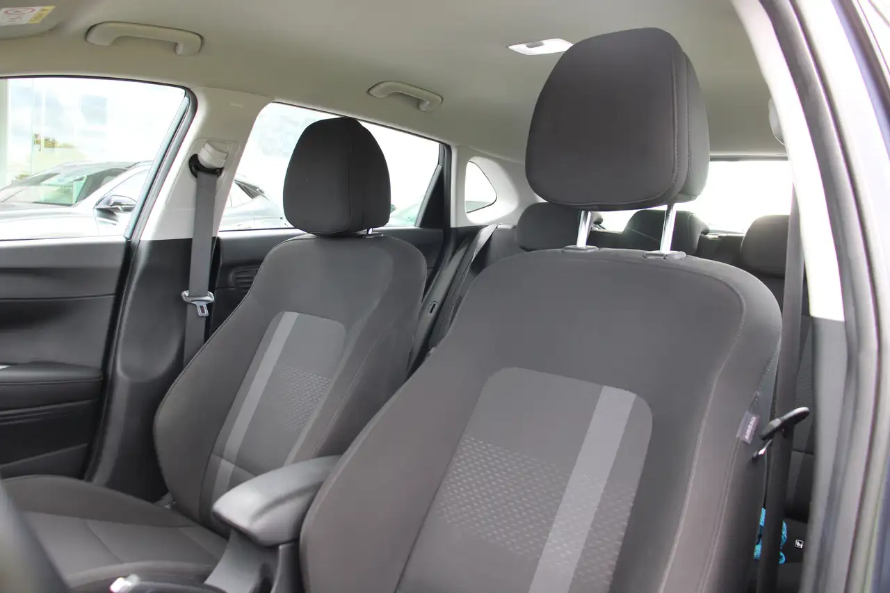 Hyundai i20 1.2 LIMITED EDITION *CAM*WIRELESS APPLE/ANDROID*, миниатюра 9