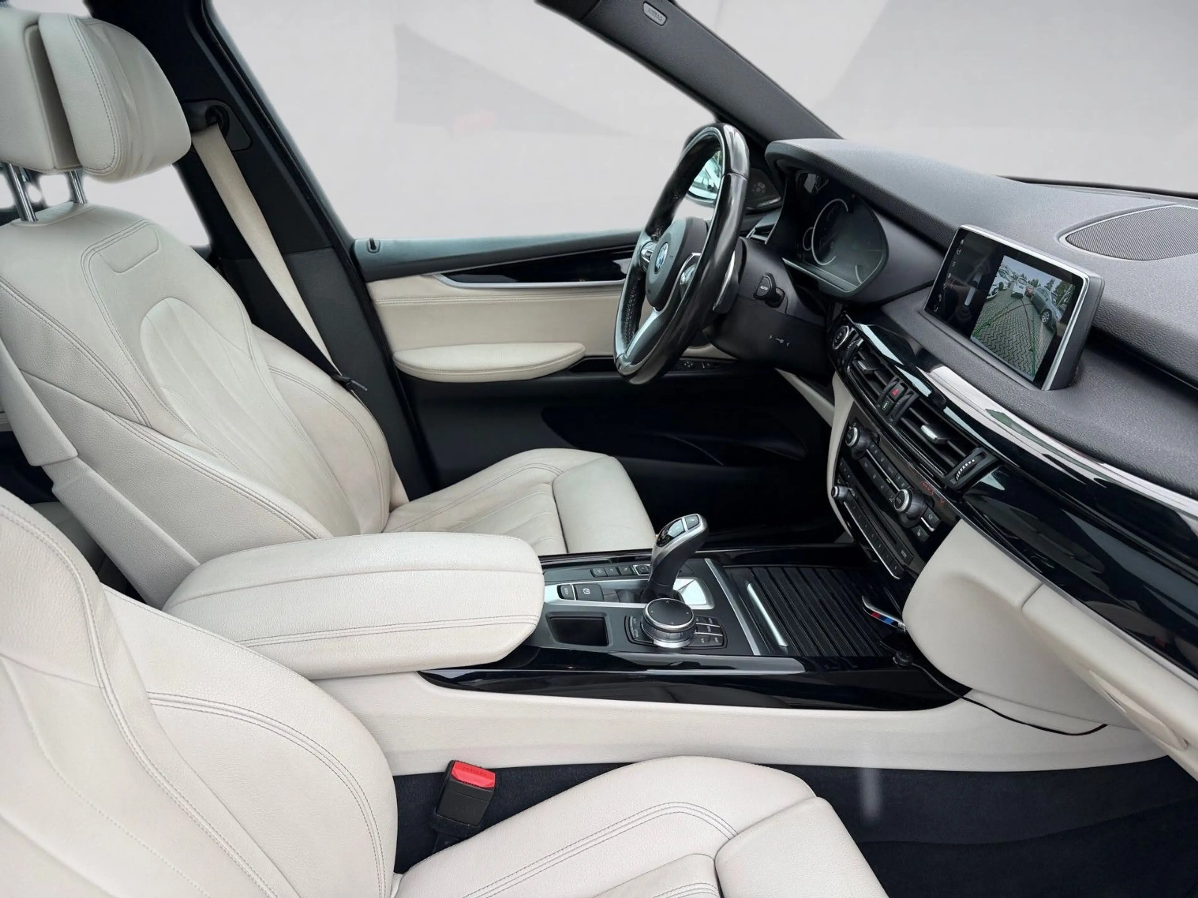 BMW X5 *Pano*M Sport*Leder*Kamera*LED* — photo 14