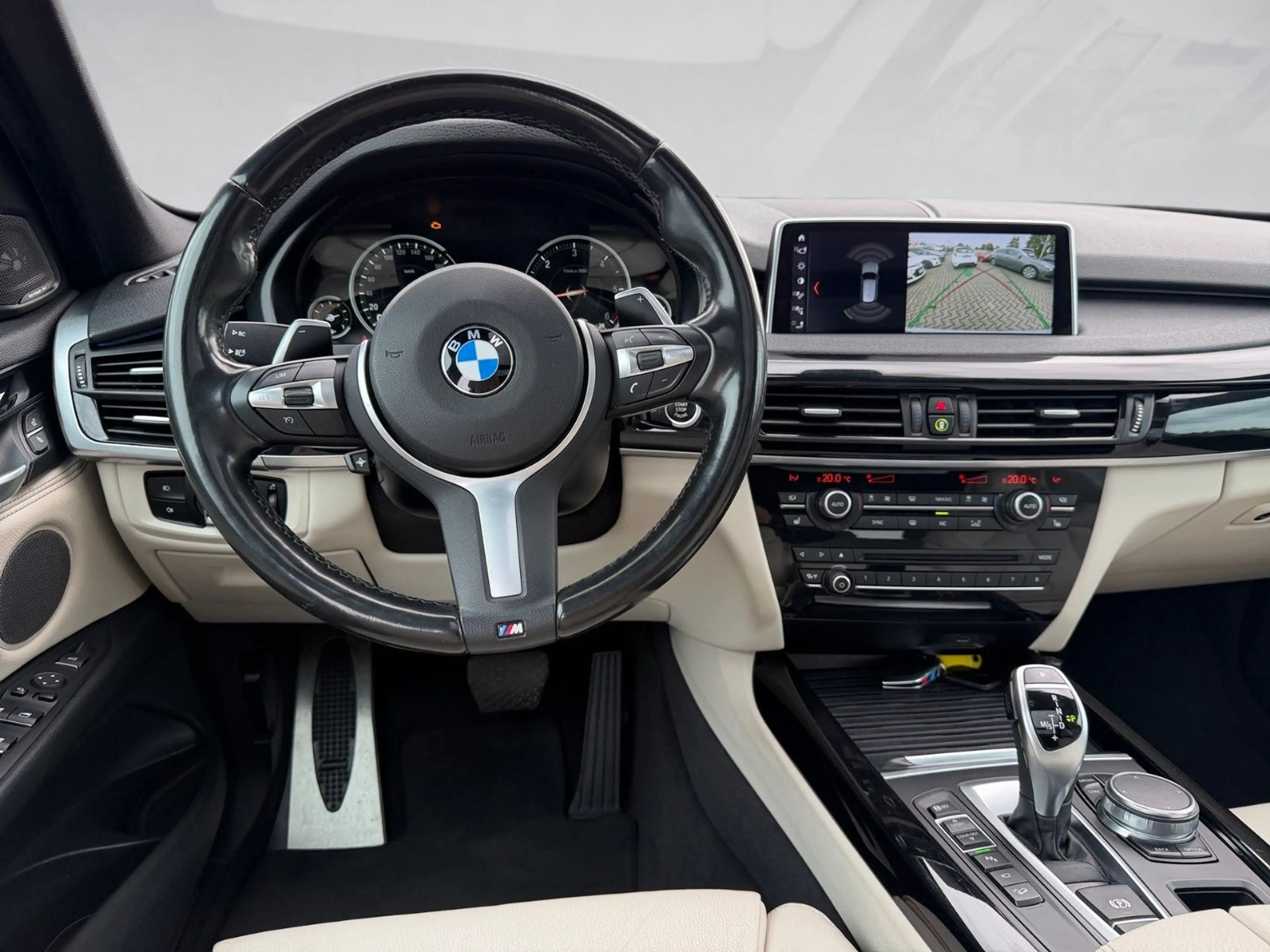 BMW X5 *Pano*M Sport*Leder*Kamera*LED* — photo 13