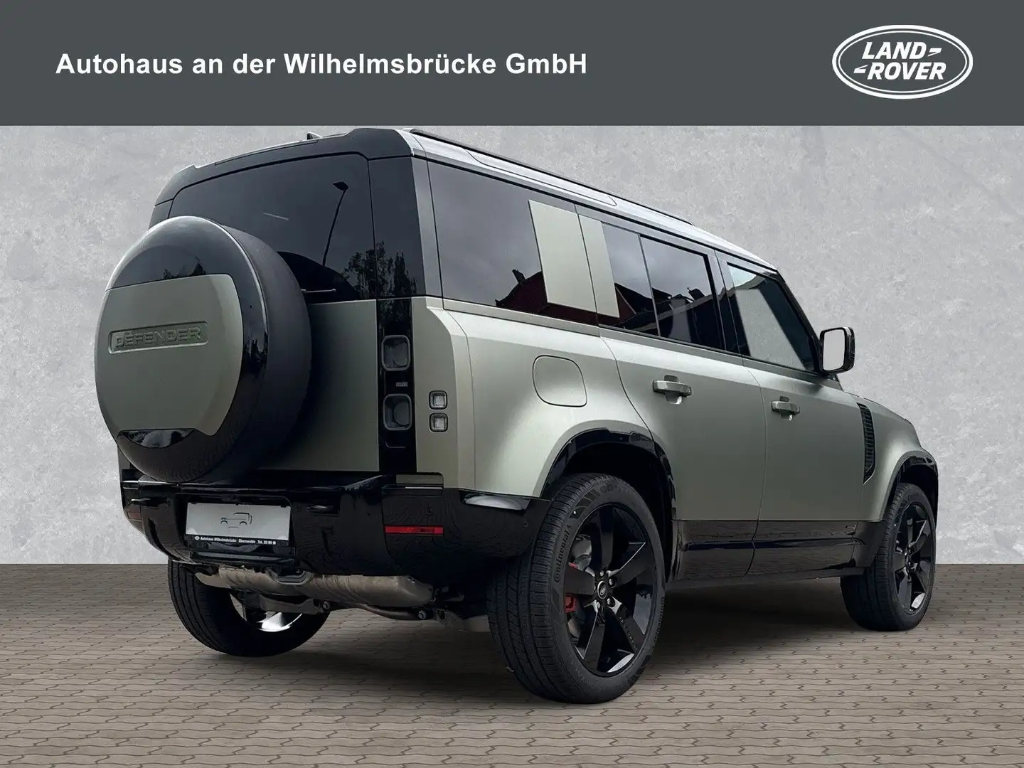 Land Rover Defender 110 D300 X SHZ/22"LM/AHK Green - 2