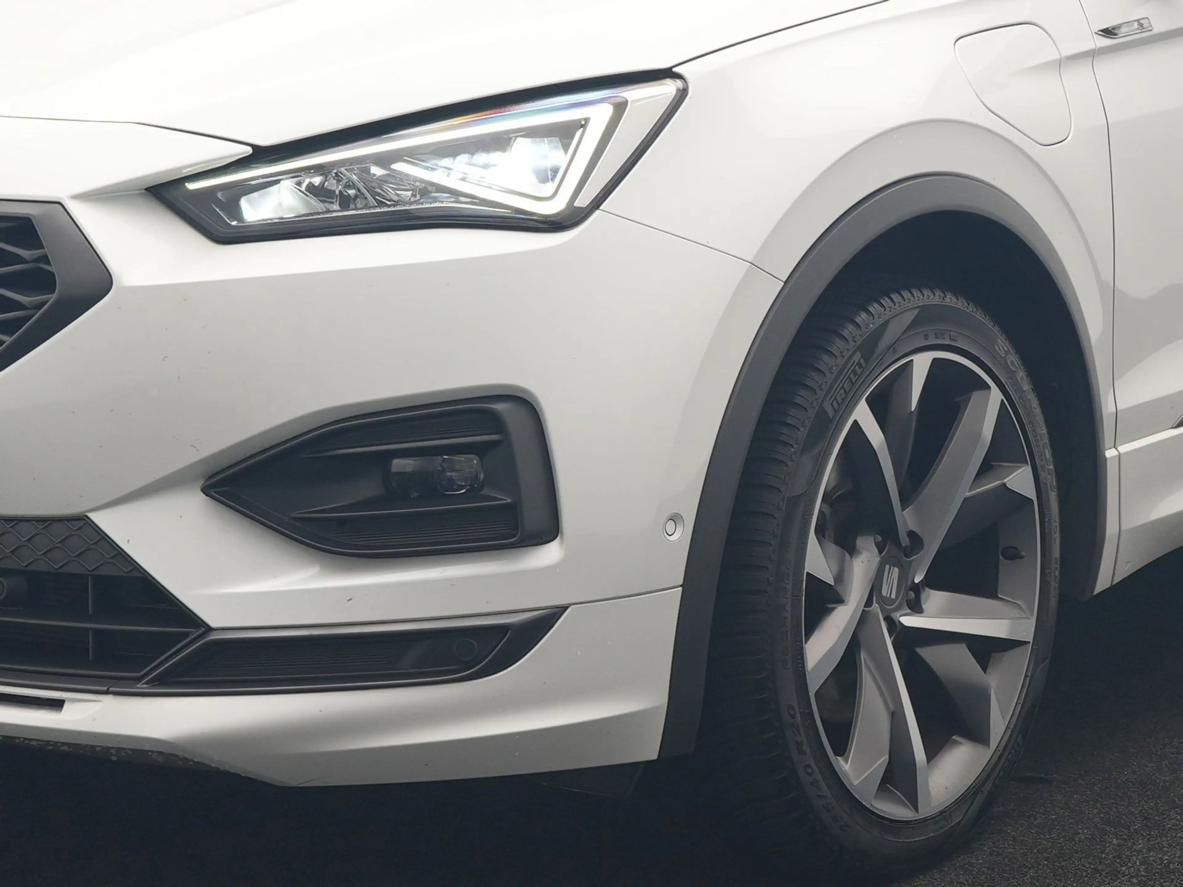 SEAT Tarraco 1.4 TSI e-Hybrid PHEV FR Business Intense 245pk De — photo 7