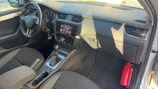 Skoda Octavia view 10