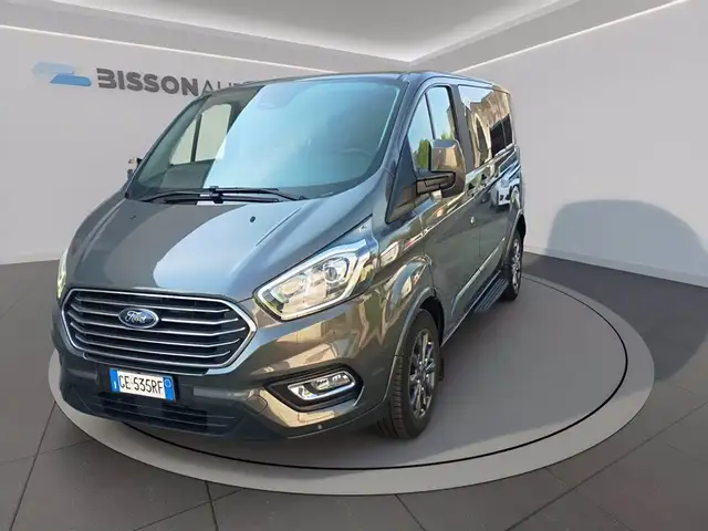 Ford Tourneo Custom 320 2.0 tdci 185cv titanium l1h1 e6.2