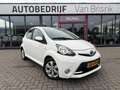 Toyota Aygo 1.0 VVT-i Elek. ramen | Airco | Navi | Bluetooth Weiß - thumbnail 6