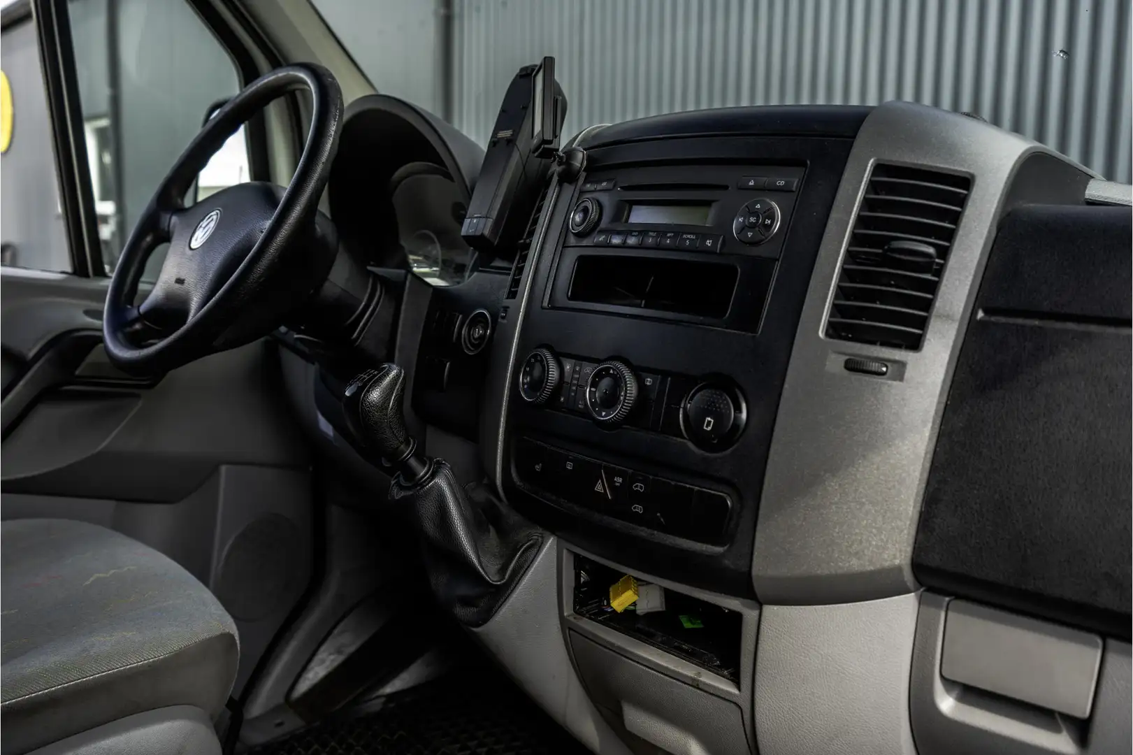 Volkswagen Crafter 2.5TDI | L2H2 | Airco | Stoelwarming Wit - 2