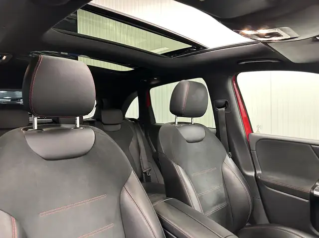 Mercedes-Benz B Class view 14