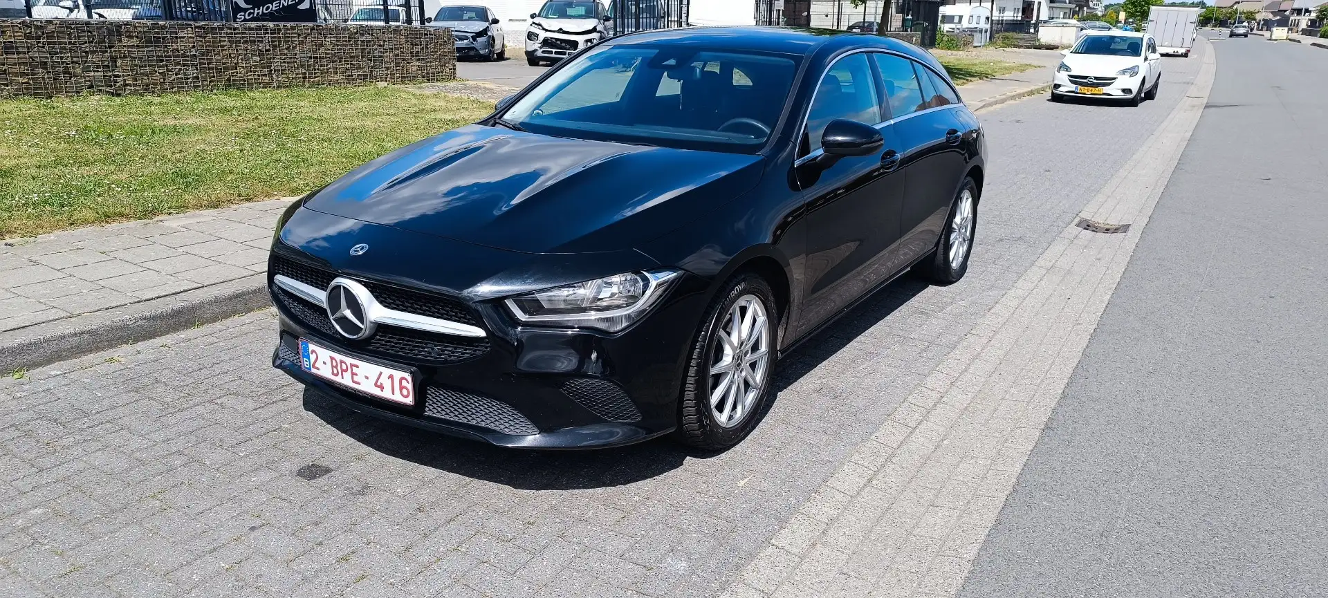 Mercedes-Benz CLA 180 Shooting Brake d Business Line - 2
