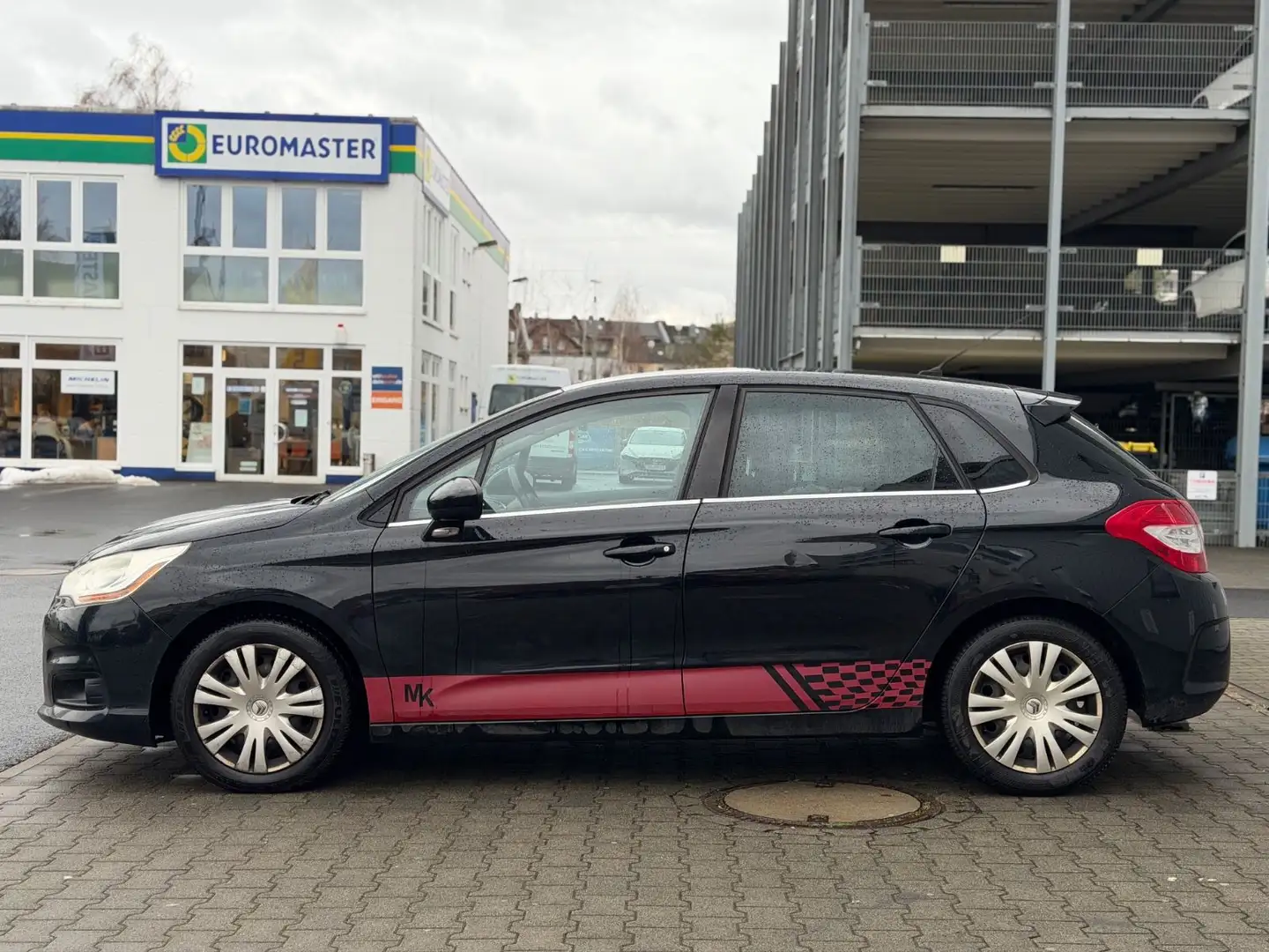 Citroen C4 1.6 Lim. Tendance 1.Hand Alufelgen PDC SHZ Schwarz - 1