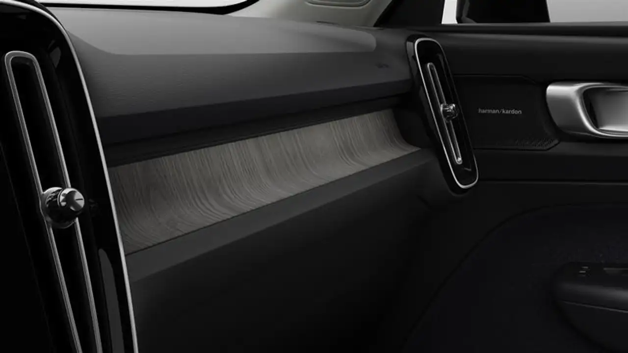 Volvo XC40 снимка Volvo XC40