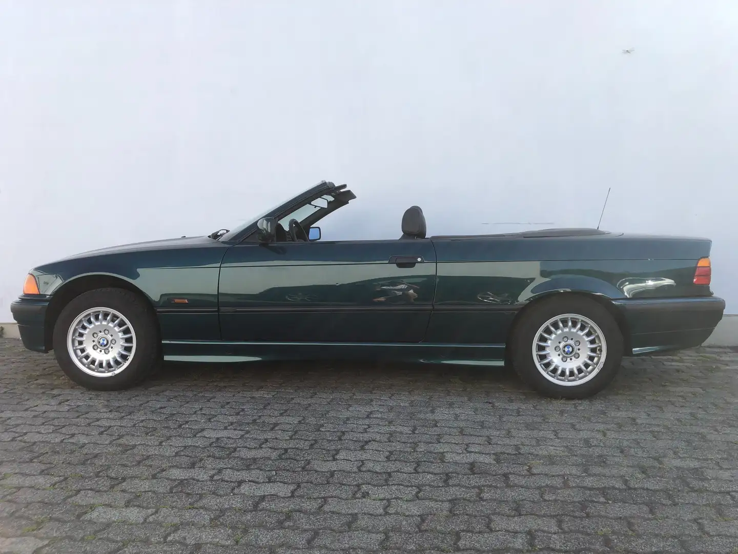 BMW 318 BMW 318i E36 Cabrio ele. Verdeck/Leder/LM+M&S Yeşil - 1