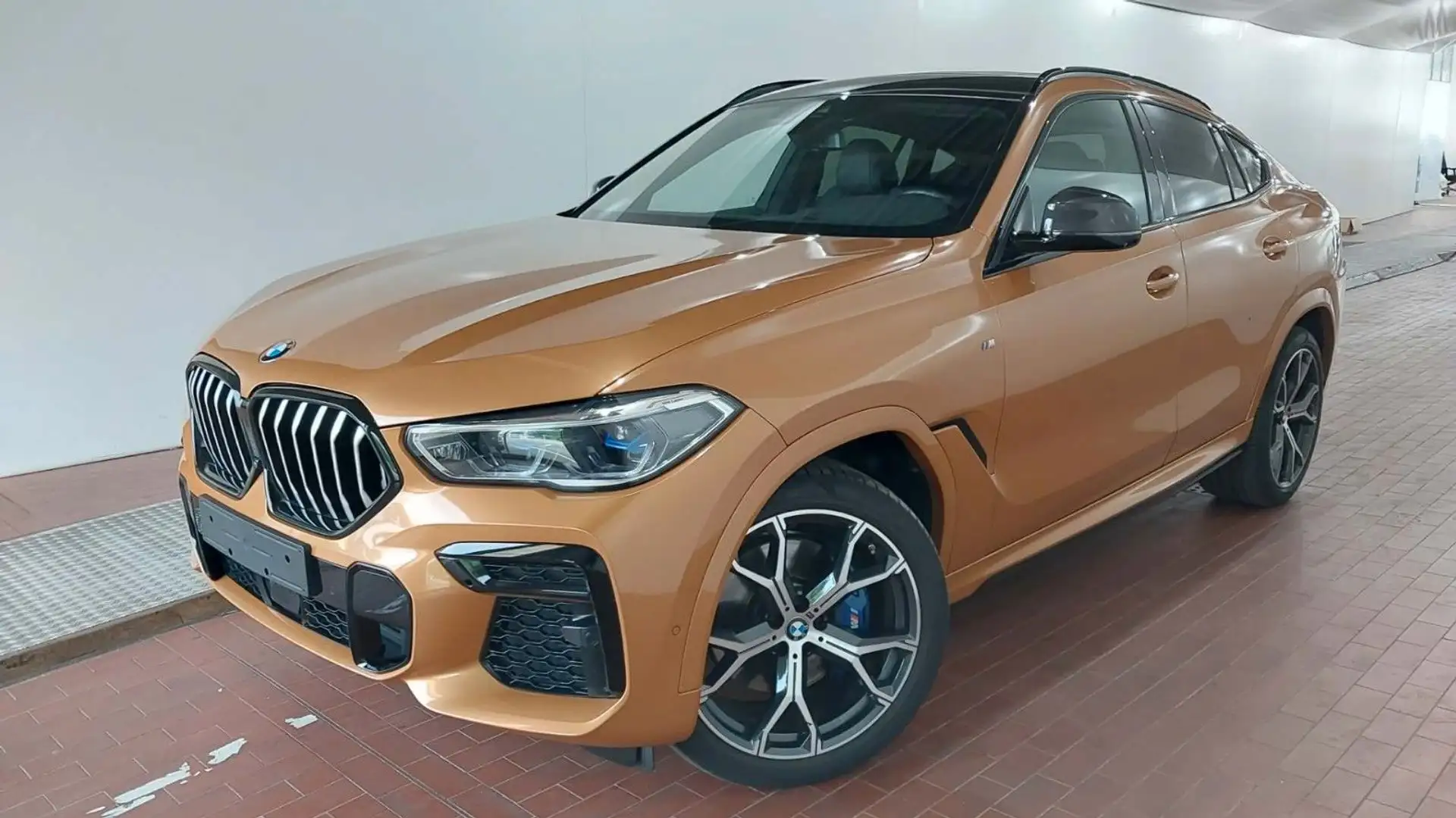 BMW X6 xDrive 30d M Sport /CARBON /PANOR /360°KAMERA Bleu - 1