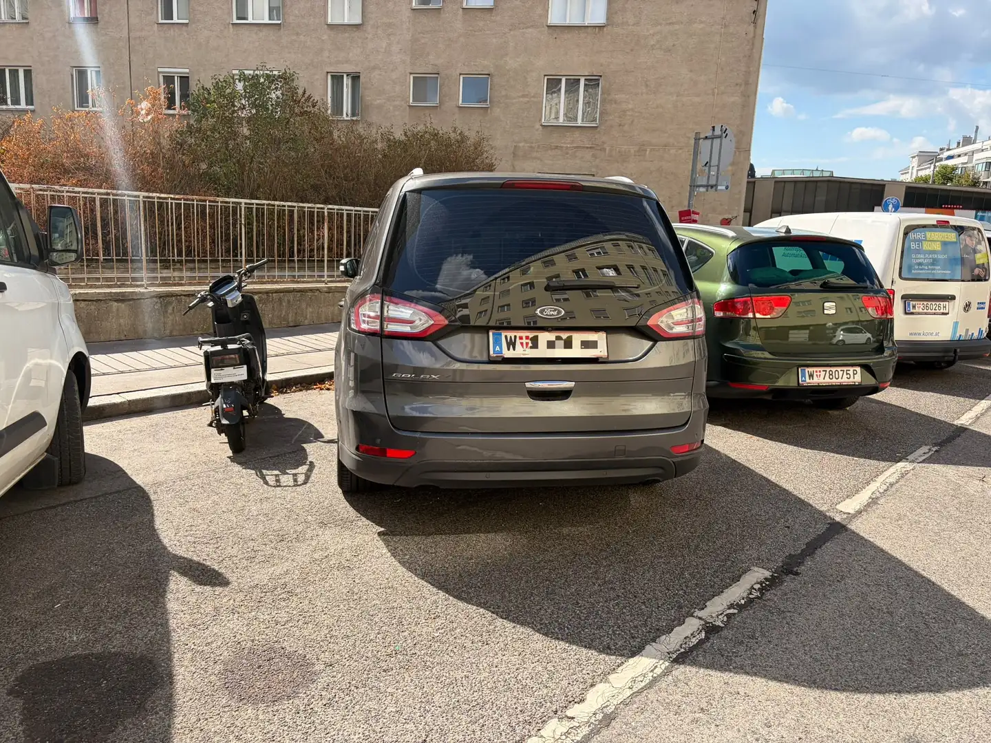 Ford Galaxy 2,0 EcoBlue SCR Business Aut. - 2