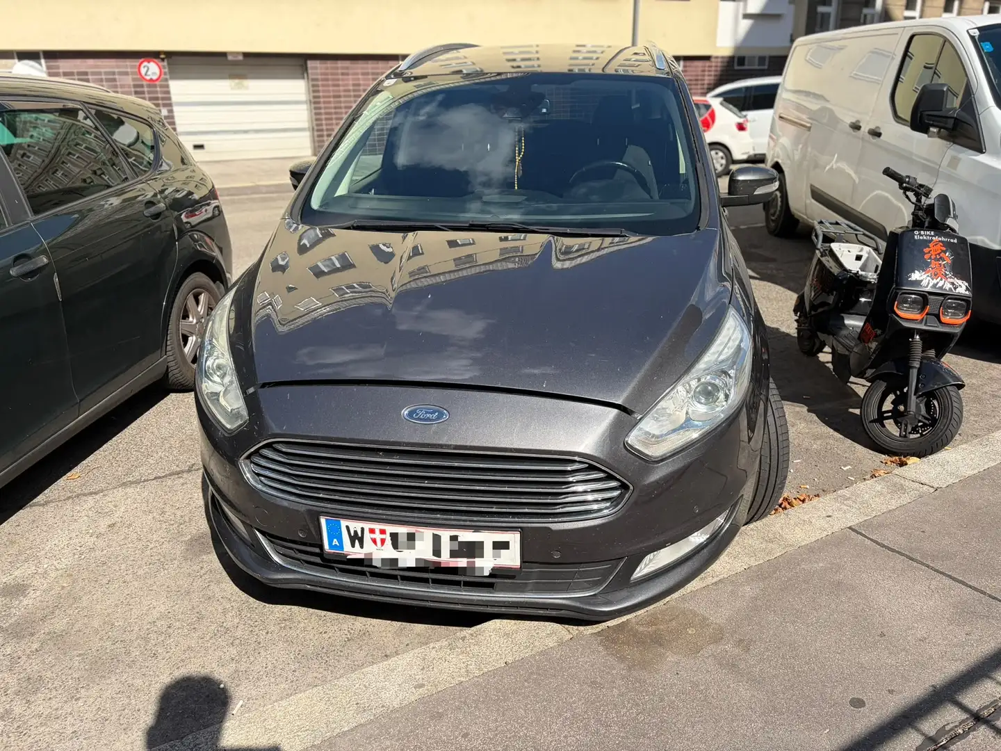 Ford Galaxy 2,0 EcoBlue SCR Business Aut. - 1