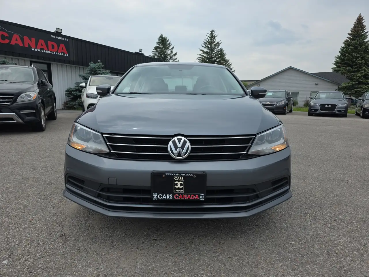 Volkswagen Jetta снимка Volkswagen Jetta