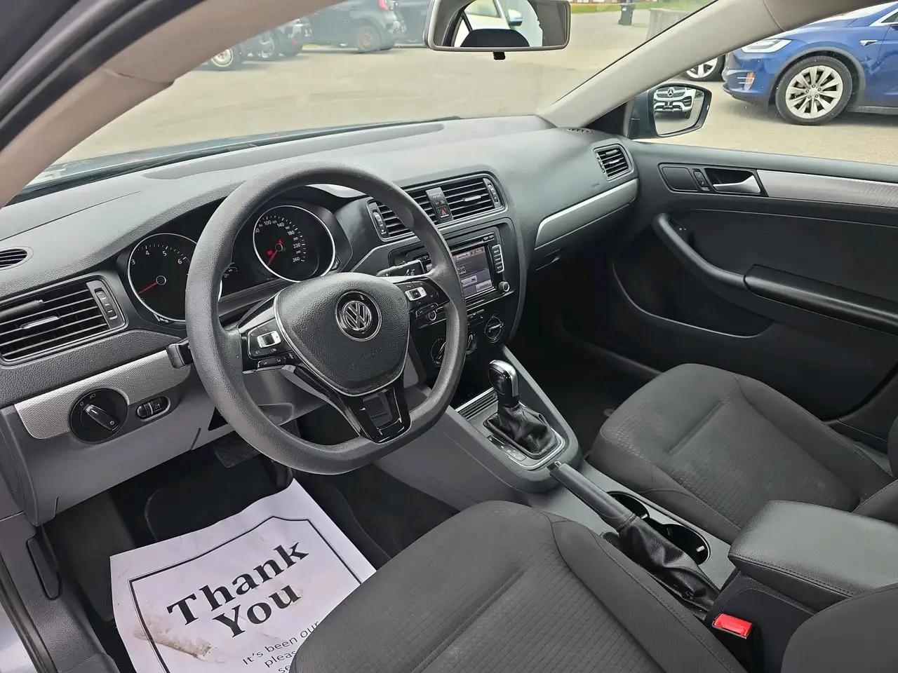 Volkswagen Jetta снимка Volkswagen Jetta