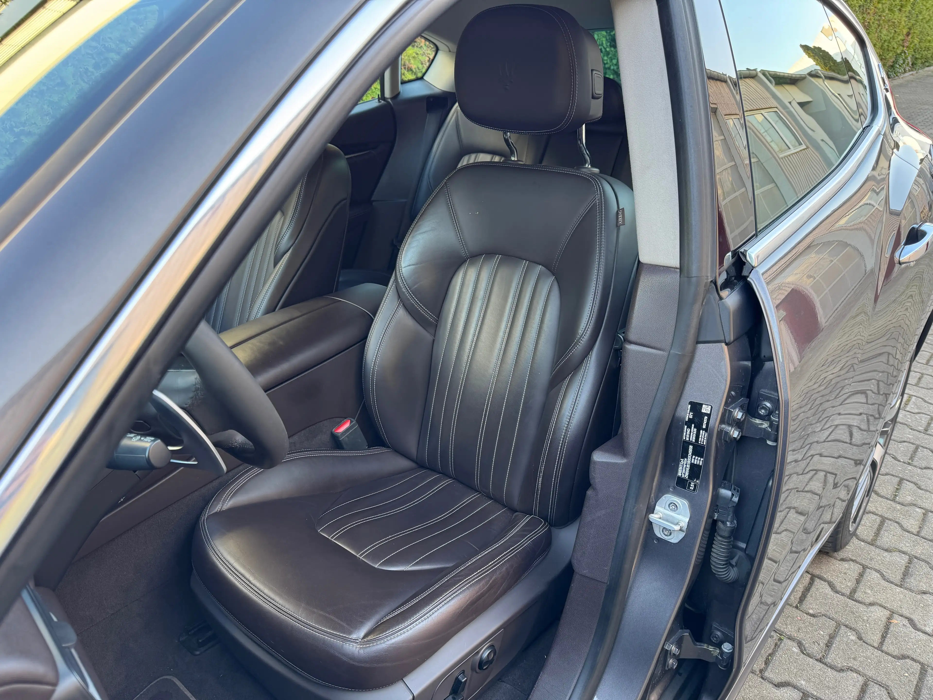 Maserati Levante Diesel V6 GranLusso*DAB*21zoll*Voll-Leder — photo 11
