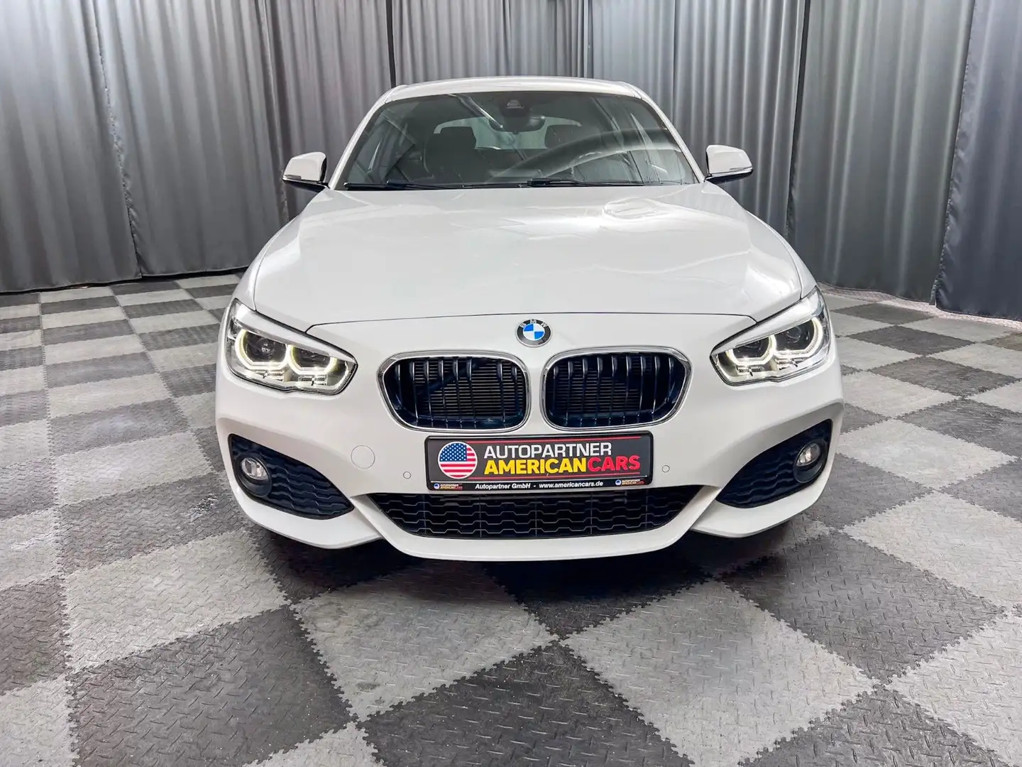 BMW 120 i, 3-Türer, M-Paket, 2. Hand, Service NEU Weiß - 2