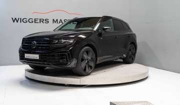 R 3.0 TSI 462 PK Hybrid, Panodak, Massage, Trekhaa