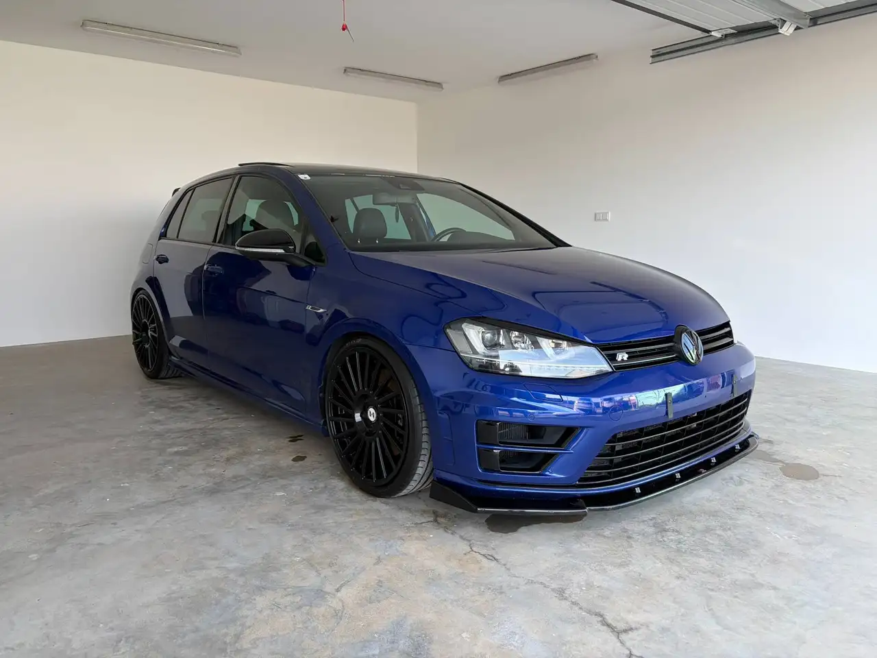 Volkswagen Golf R