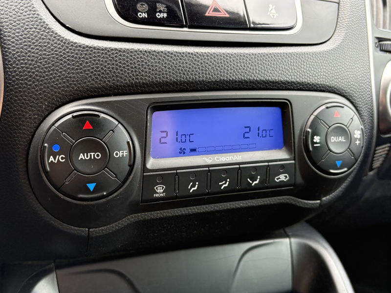 Hyundai iX35 2.0i Style — photo 12