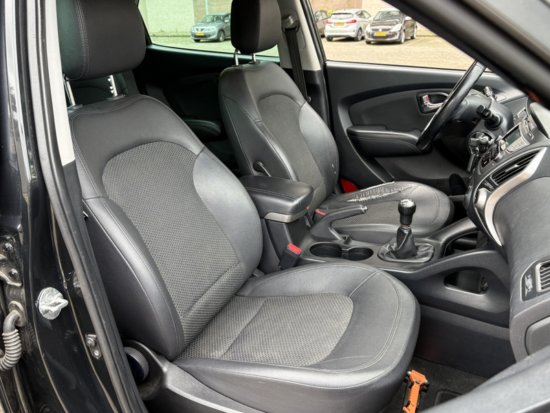 Hyundai iX35 2.0i Style — photo 15