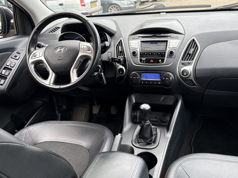 Hyundai iX35 2.0i Style — photo 8