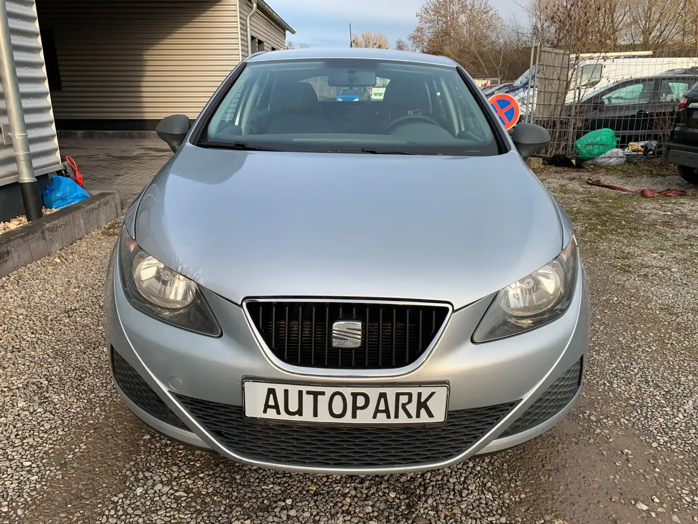 SEAT Ibiza Lim. Reference*Klima*4 Tür* Grau - 2