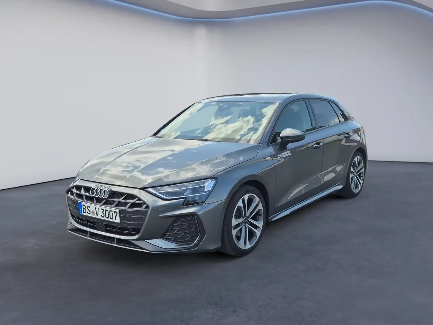 Audi A3 Sportback S-line 35 TFSI LED+HuD+SHZ Grau - 1