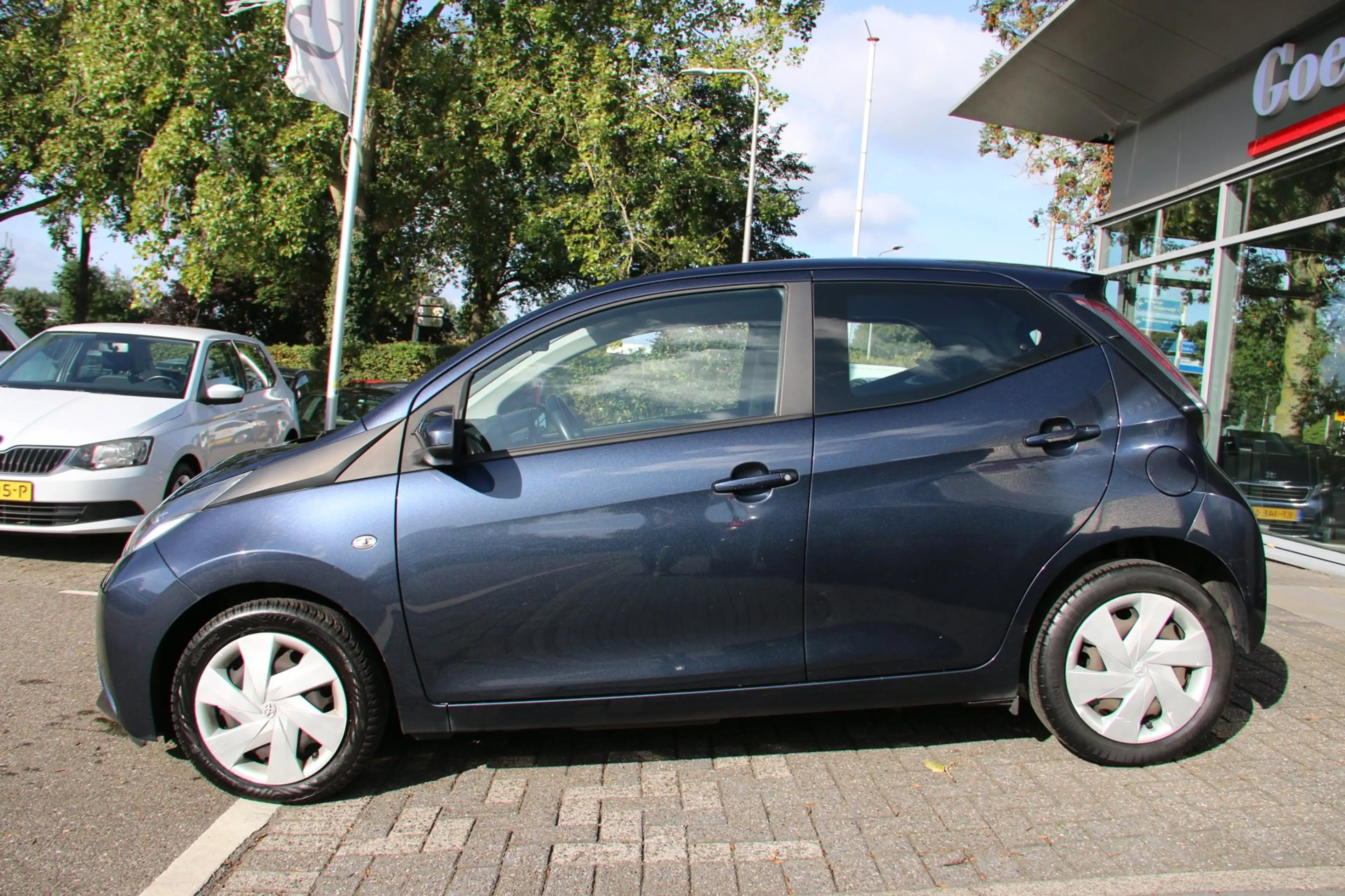 Toyota Aygo 1.0 VVT-i x-play AIRCO NL-AUTO NAP! — photo 5